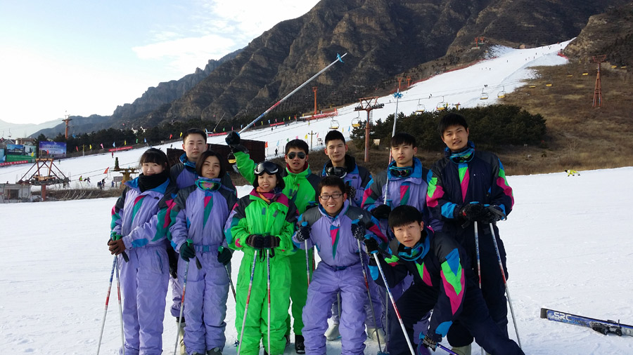 一網天行組織員工開展旅游拓展活動