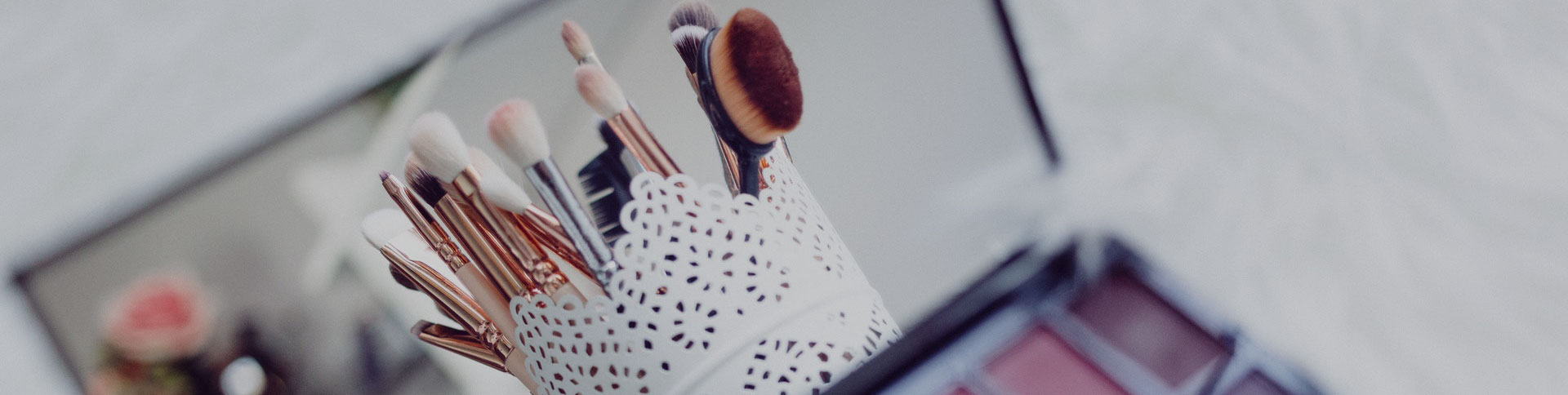 紅薔薇-化妝官方網站|一網天行-網站建設小程序APP系統軟件開發公司