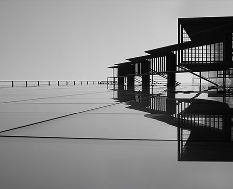 龍瑩建筑裝飾企業宣傳網站